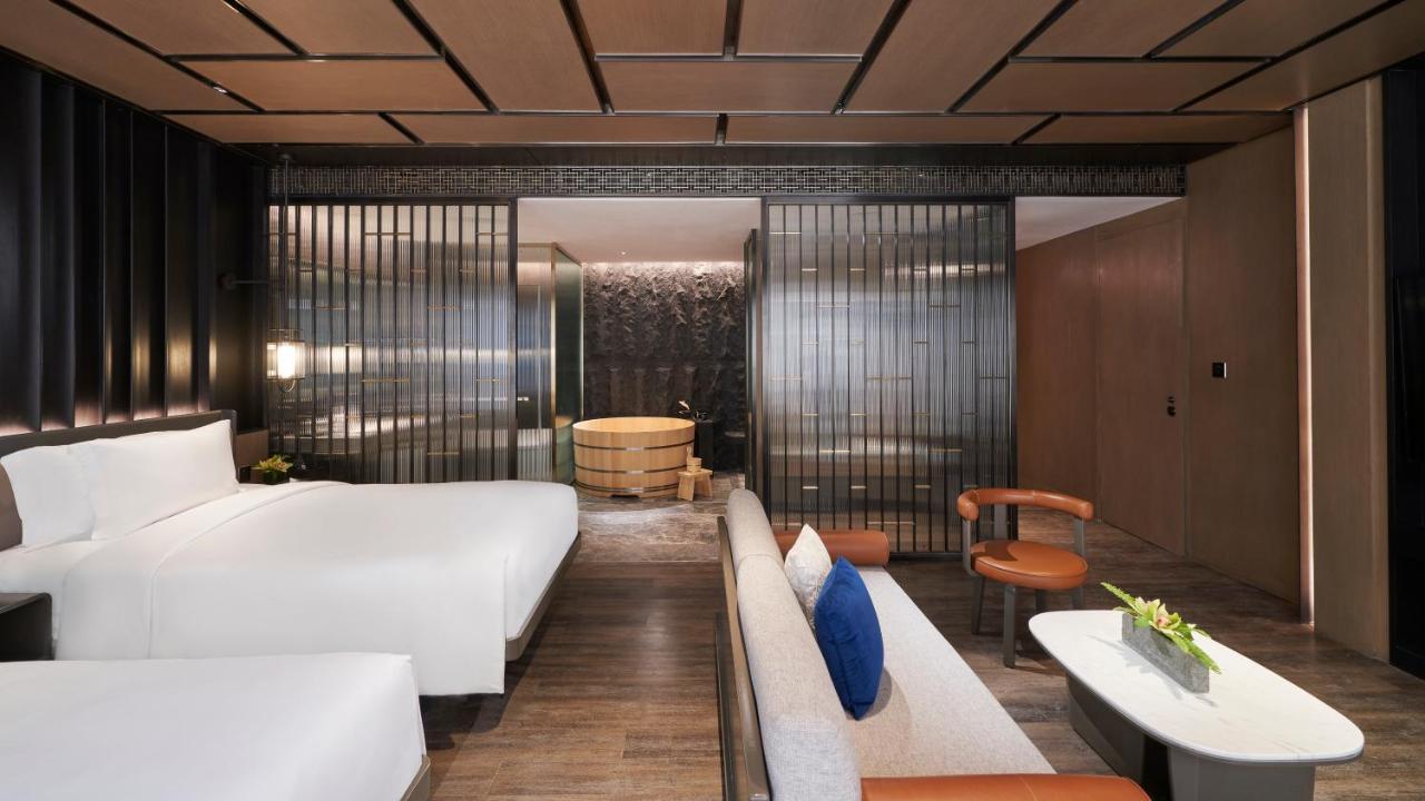 Hotel Okura Manila At Newport World Resorts Pasay Exterior photo
